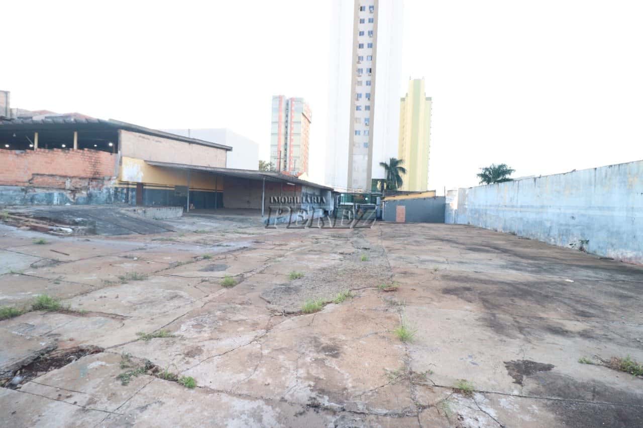 Terreno comercial para alugar no Centro de Londrina. — foto principal