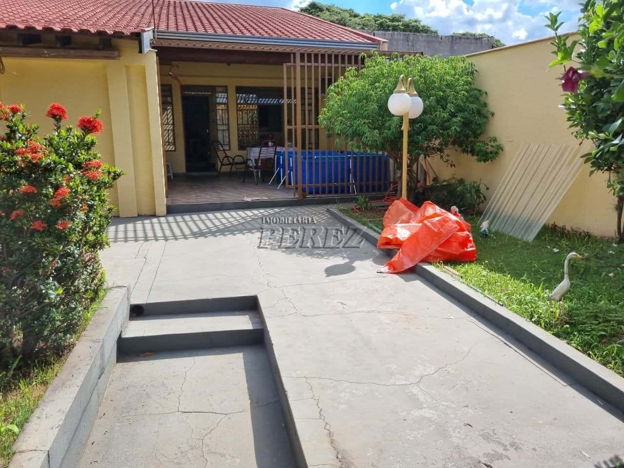 Casa à venda no Jardim Palermo, região sul de Londrina — foto principal