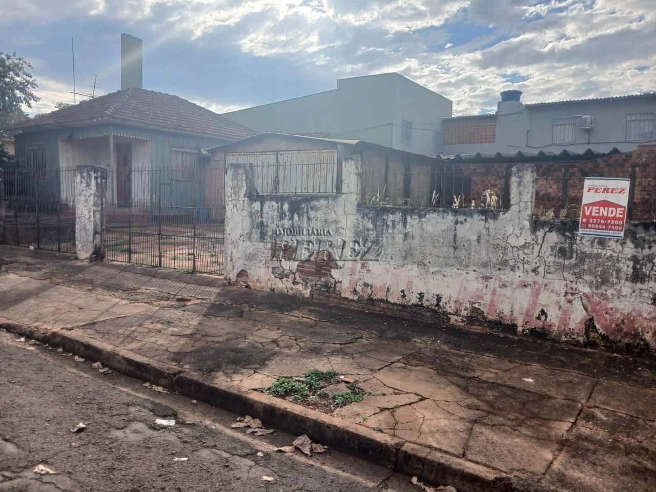 Casa à venda no centro de Londrina, Vila Casoni — foto principal