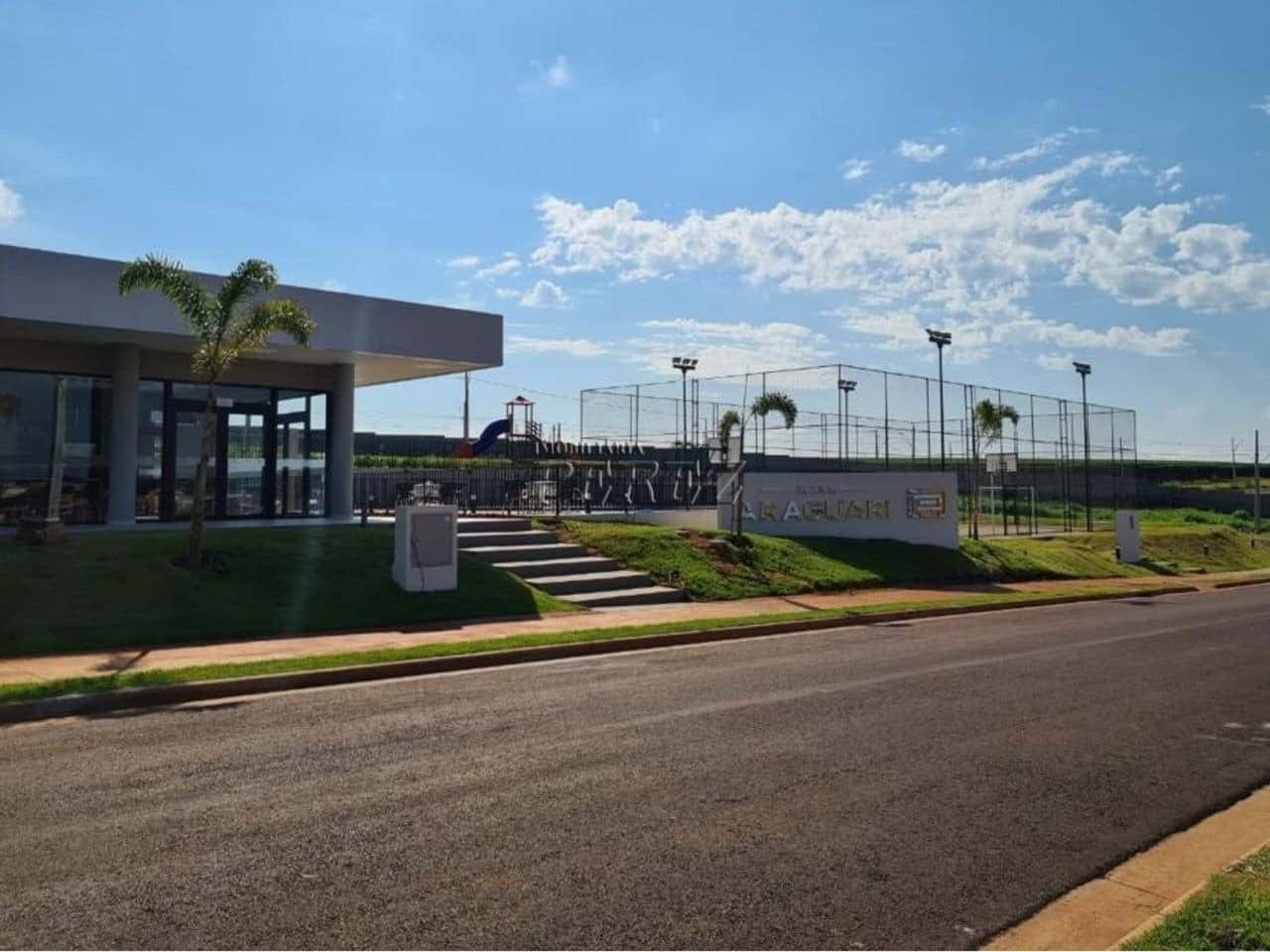 Terreno à venda no Parque Tauá - Araçari, região leste de Londrina — foto principal
