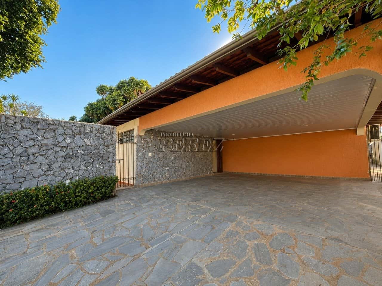 Casa à venda no Jardim Shangri-la A - Região oeste de Londrina — foto principal