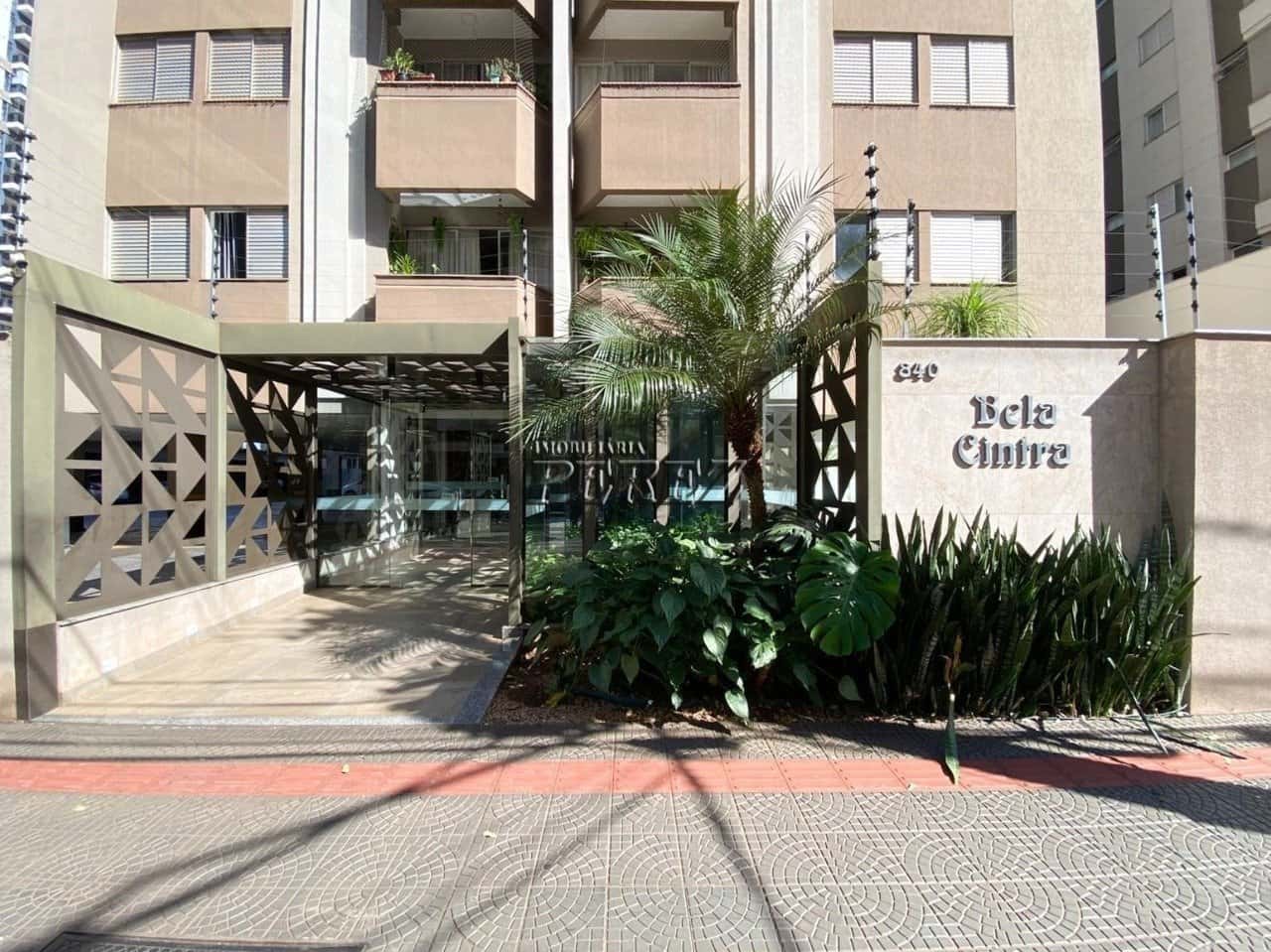 Apartamento à venda no Edifício Bela Cintra - Rua Paranaguá no centro de Londrina — foto principal