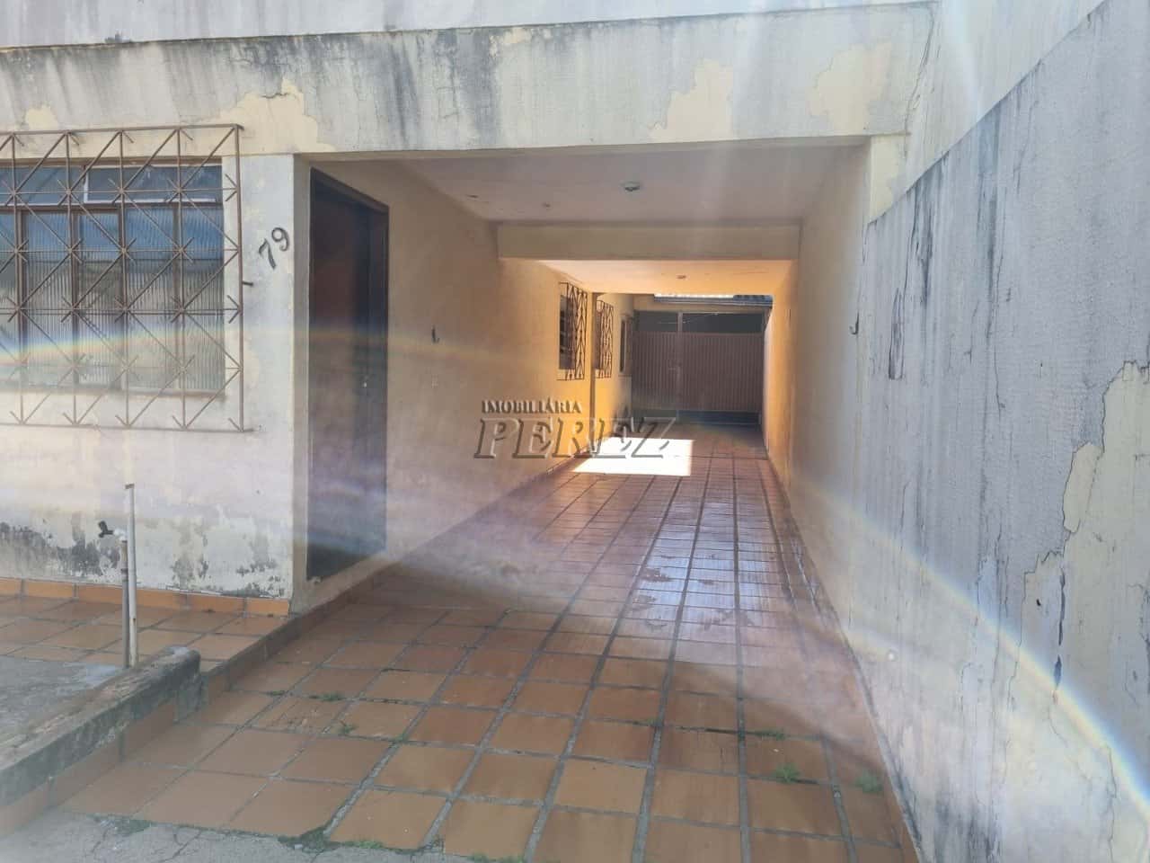 Casa à venda no Jardim Eliza - Centro de Londrina — foto principal