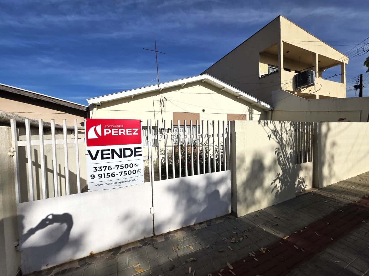 Casa à venda no Conjunto Mister Thomas, região leste de Londrina — foto principal