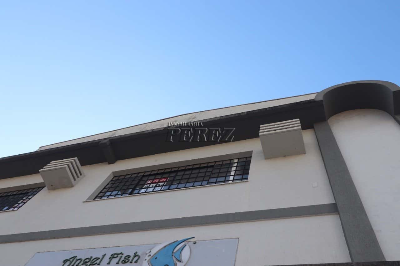 Sala comercial para alugar no centro de Londrina na Rua Goiás — foto principal