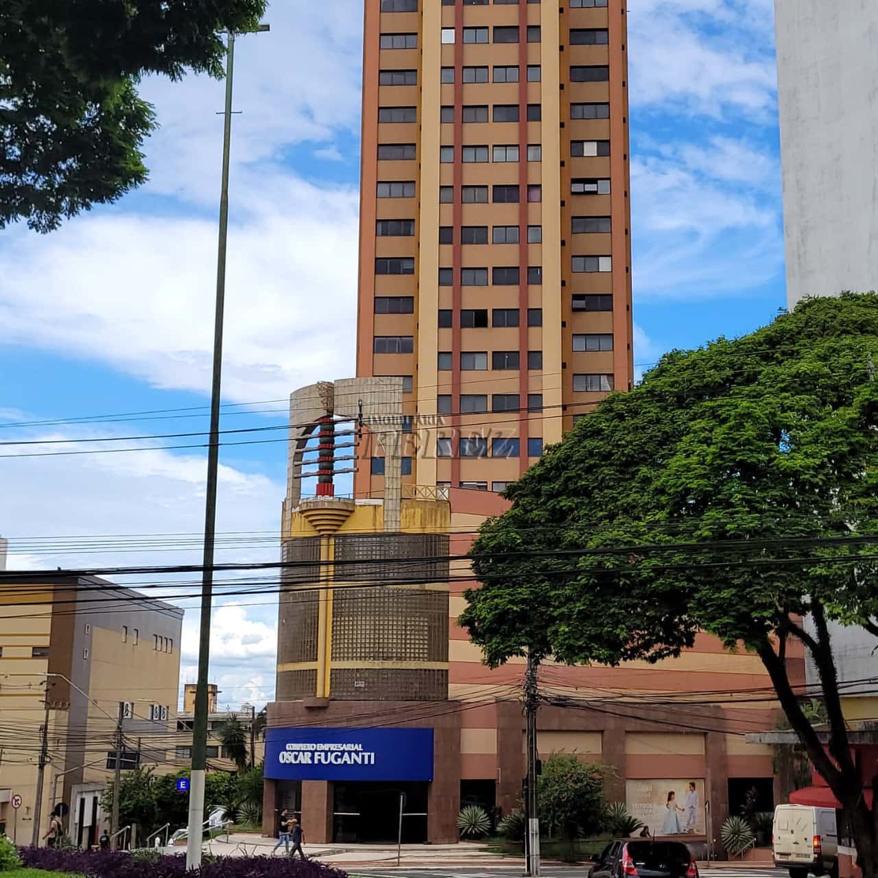 Sala comercial à venda no Oscar Fuganti - Região central de Londrina — foto principal
