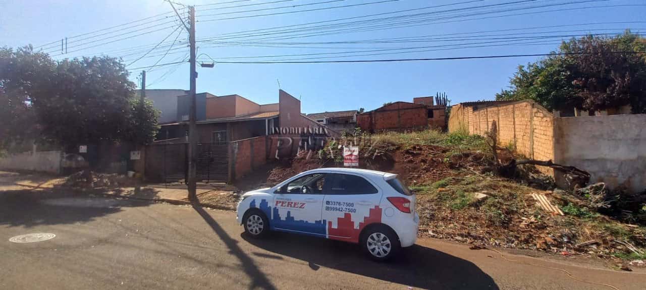 Terreno à venda no Sabará III na região oeste de Londrina — foto principal