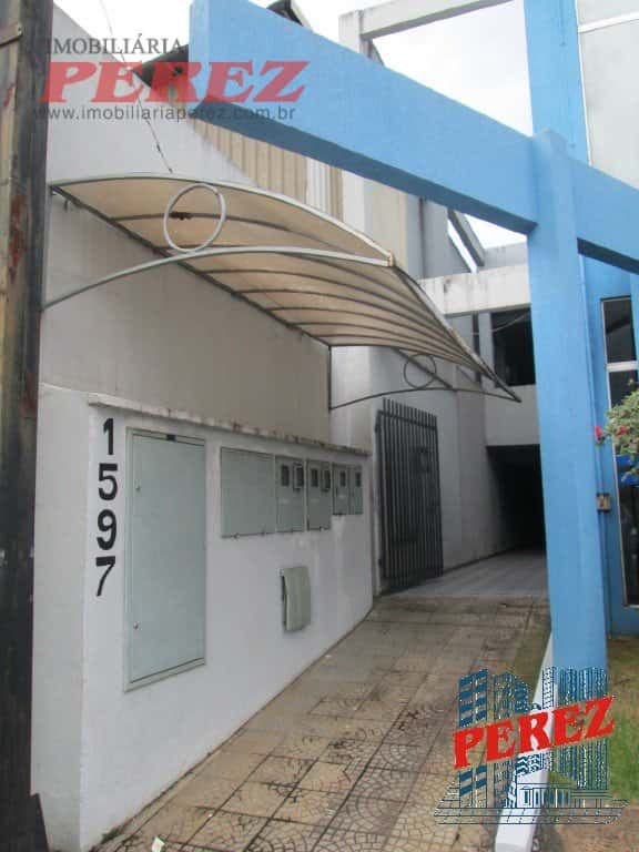 Sala comercial para alugar no centro de Londrina na Av Duque de Caxias. — foto principal
