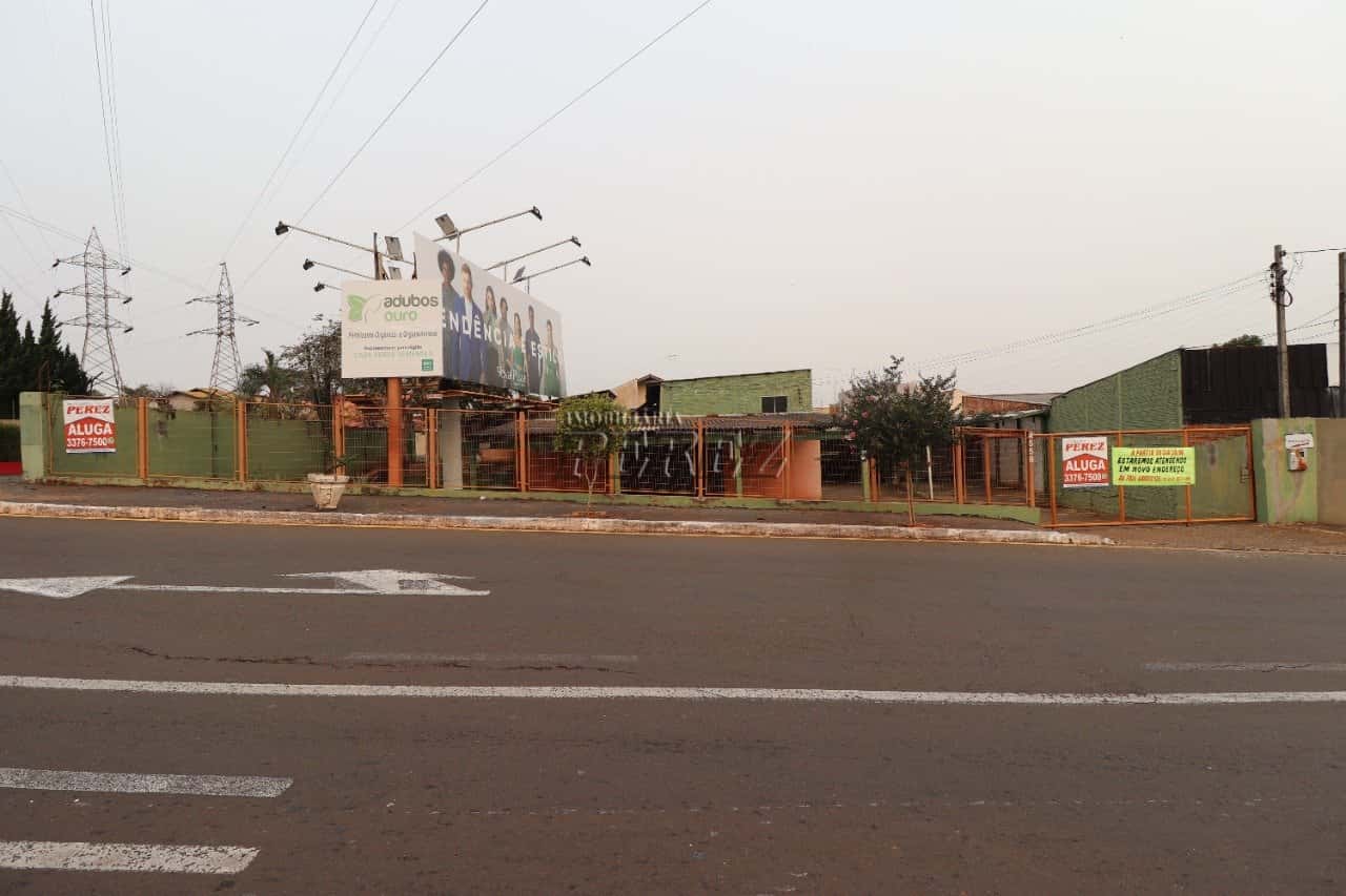 Imóvel comercial para alugar no centro em Londrina na Av Juscelino Kubitschek — foto principal