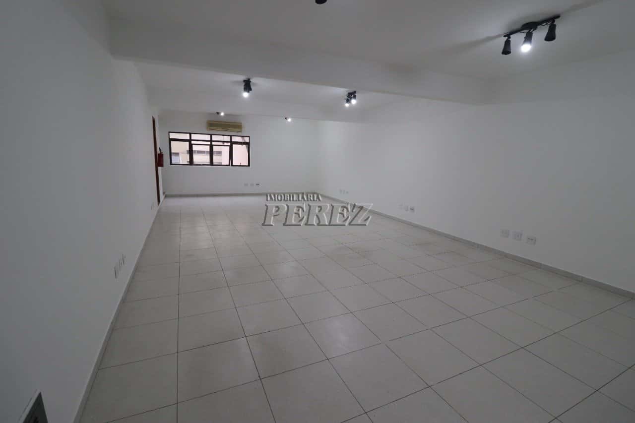 Sala comercial para alugar no centro de Londrina - Beira Alta — foto principal
