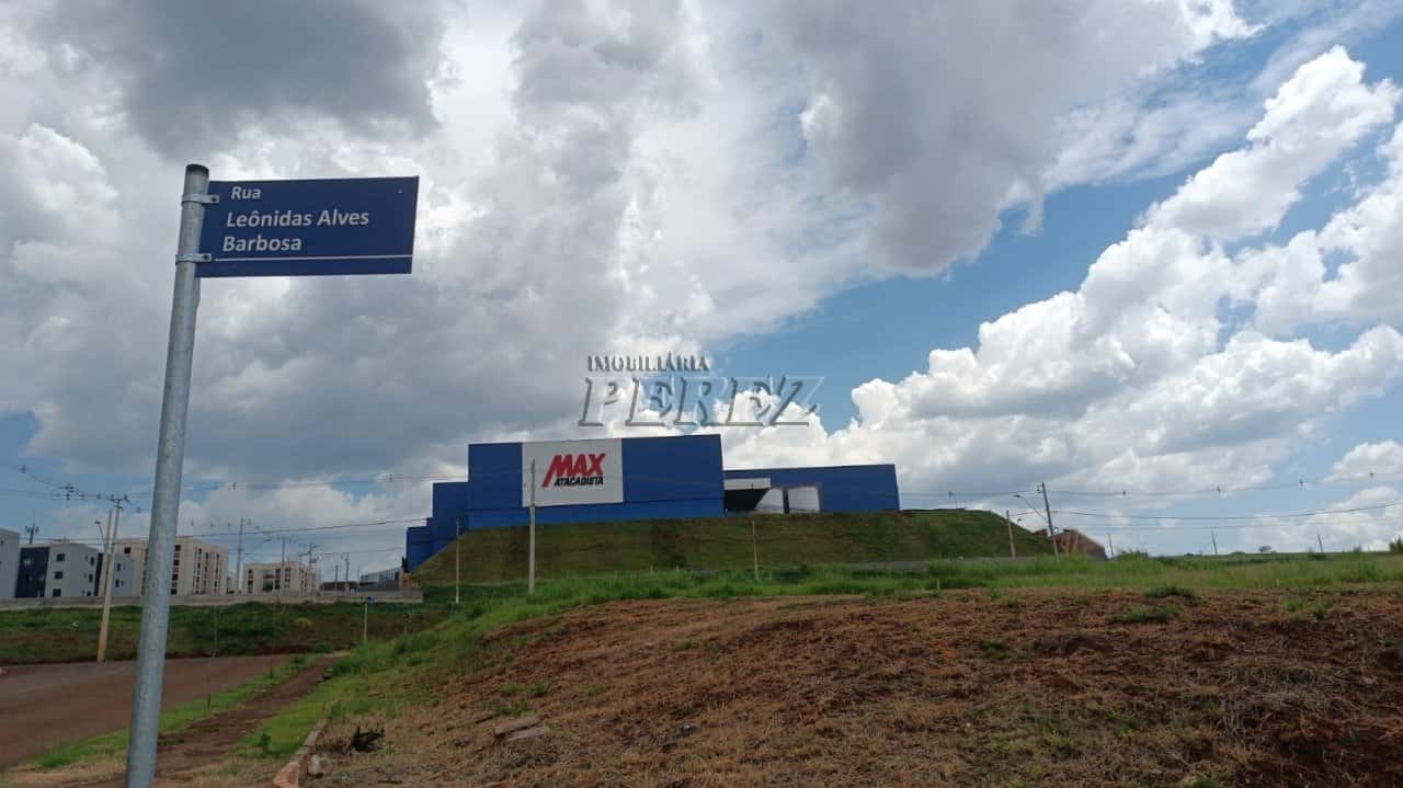 Terreno à venda no Golden Park II - Região leste de Londrina — foto principal