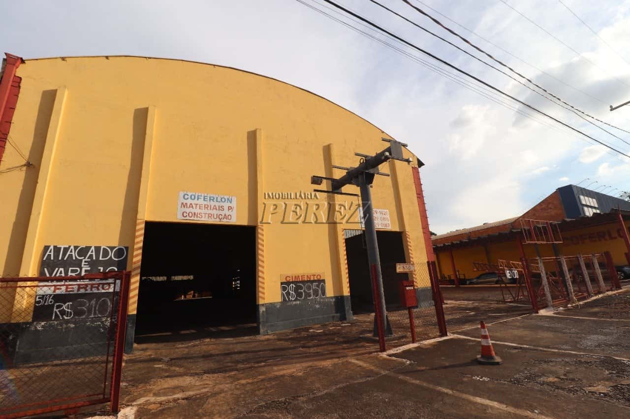 Galpão com pátio para alugar  avenida Brasília Br 369 região central — foto principal