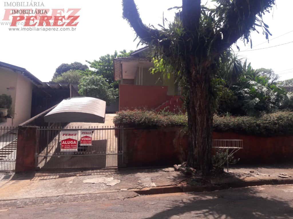 Casa à venda na região central de Londrina no bairro Boa Vista — foto principal