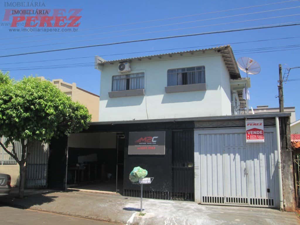 Casa à venda no Jardim Interlagos, Rua Mangaba - Região leste de Londrina. — foto principal