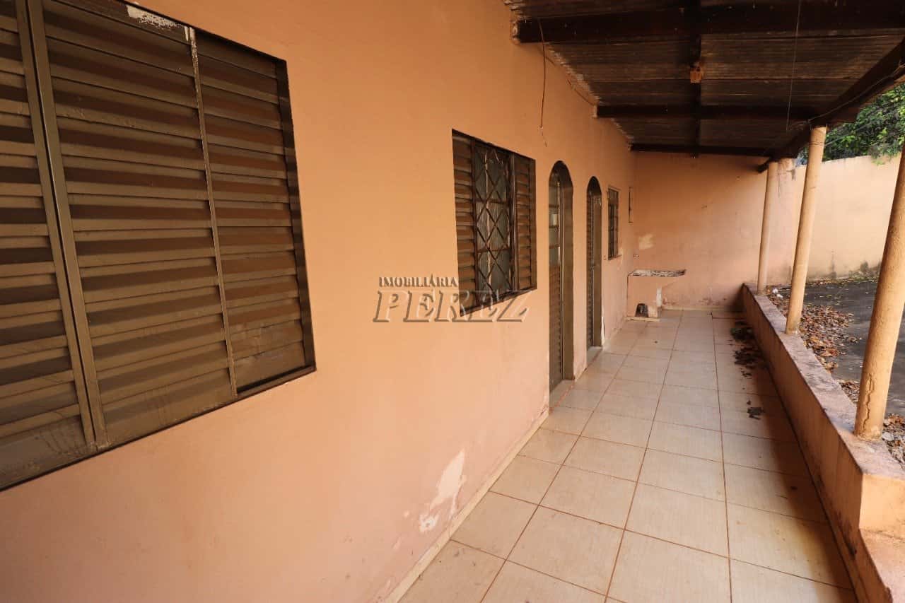 Casa para alugar na região leste de Londrina - Ideal — foto principal