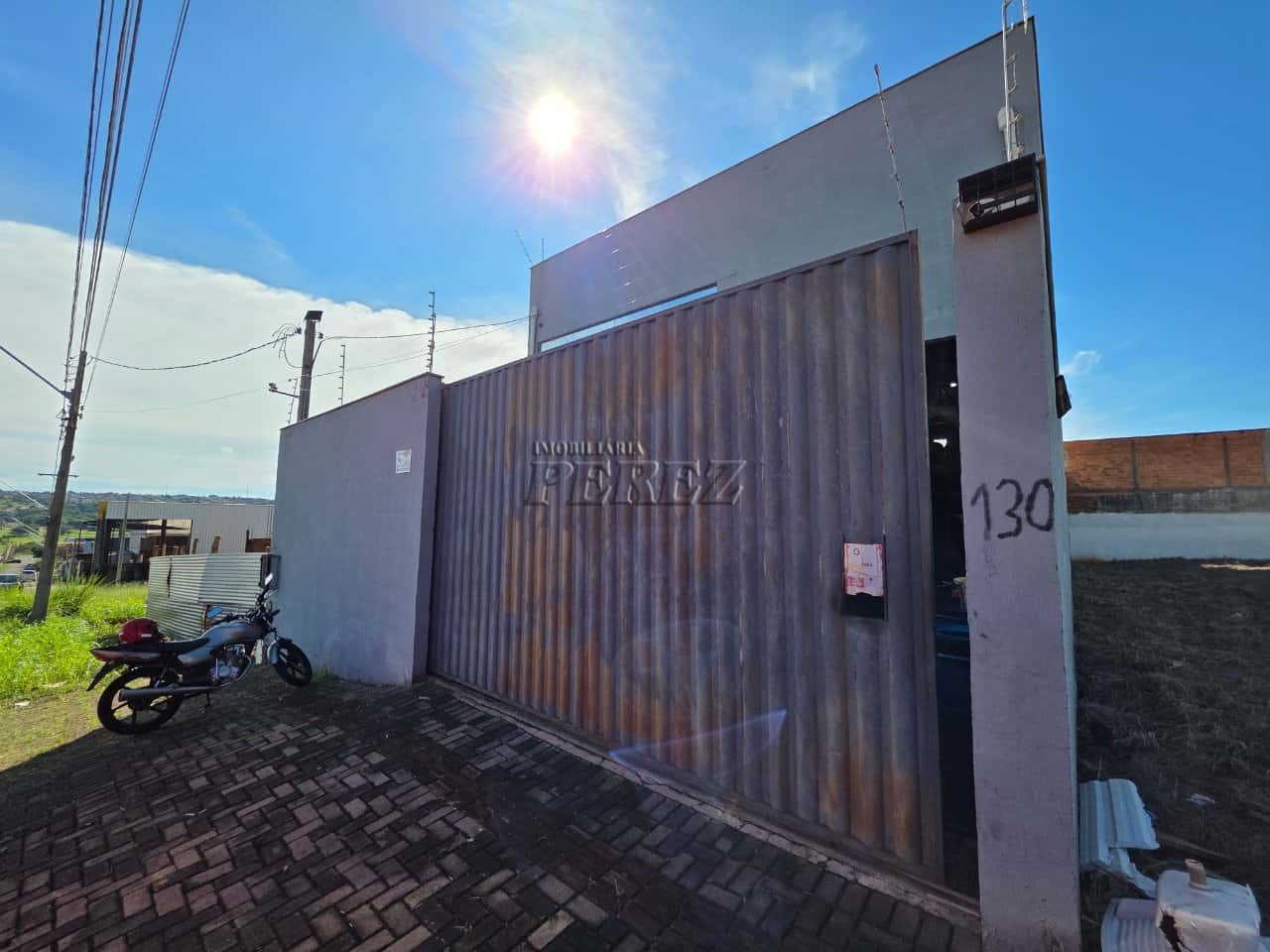 Barracão para alugar no Jardim Tropical na região norte de Londrina — foto principal