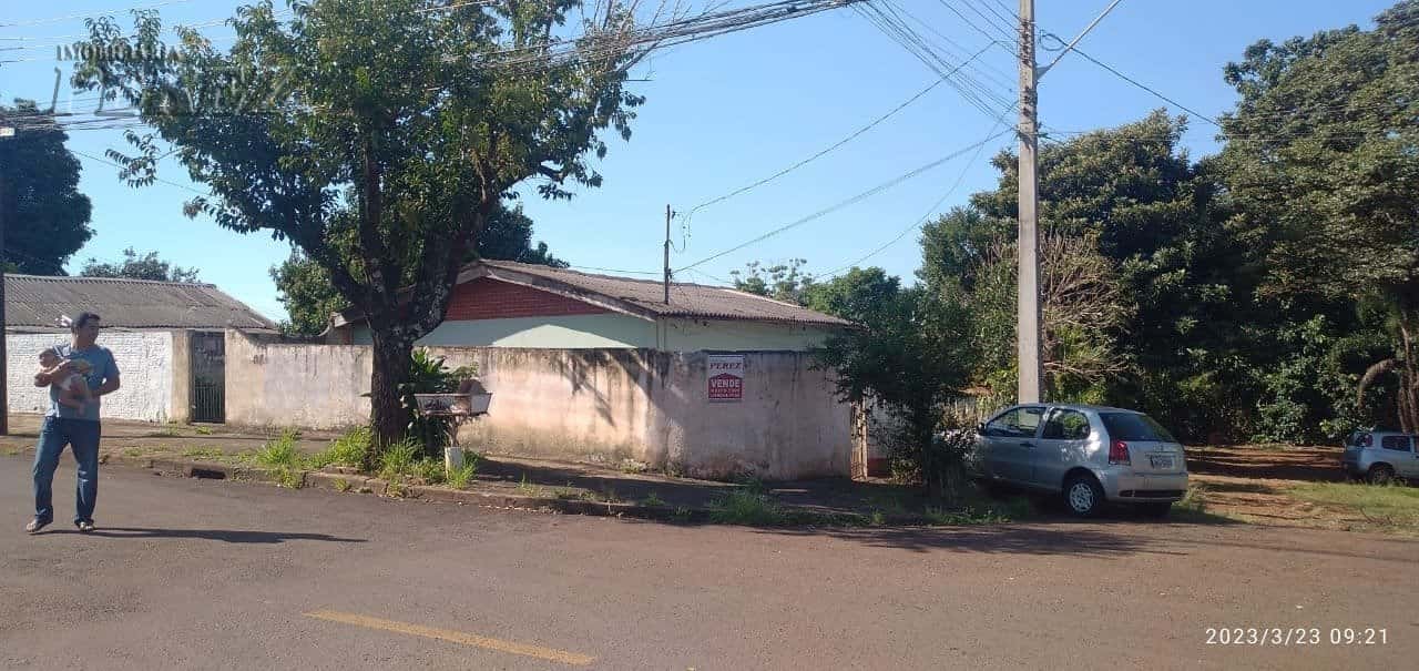Casa à Venda na Vila Larsen 1 - Centro de Londrina — foto principal