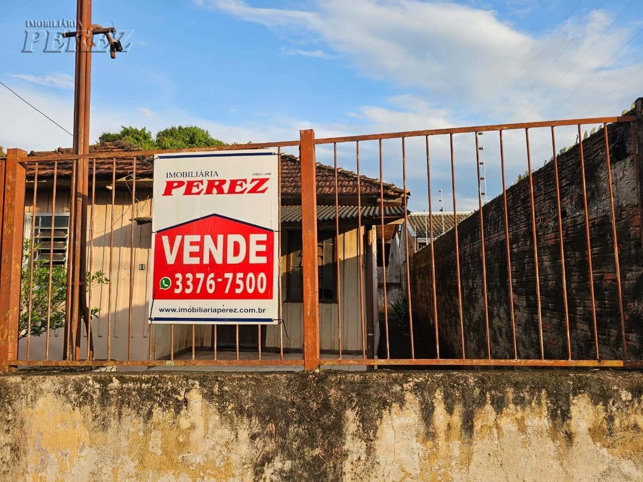 Casa à venda no Jardim Ideal, região leste de Londrina — foto principal