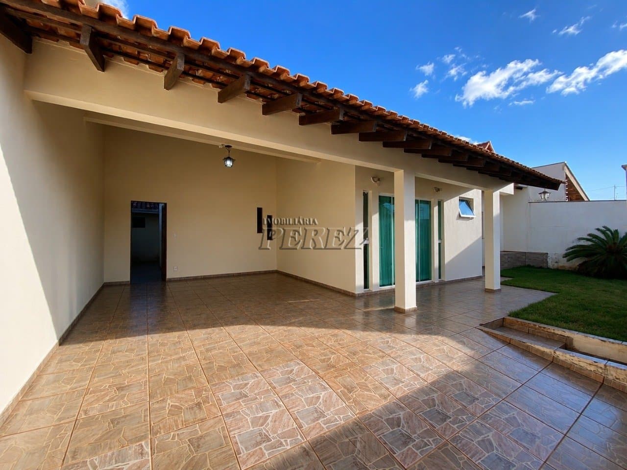 Casa à venda no Aeroporto em Londrina