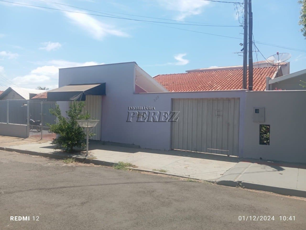 Casa à venda no Cafezal 1 na região sul de Londrina.