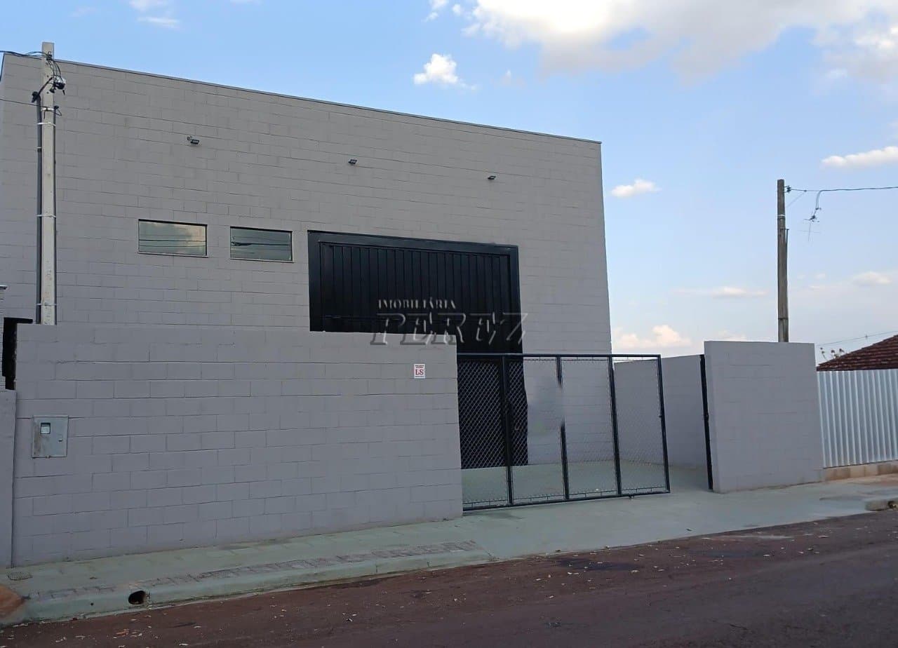 Barracão para alugar na região leste de Londrina - Fraternidade
