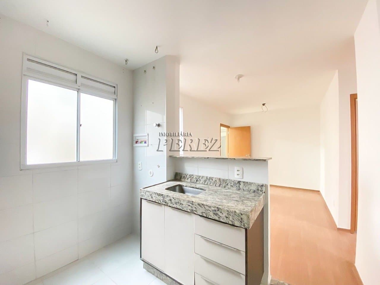 Apartamento à venda no Spazio La Vitta na região oeste de Londrina