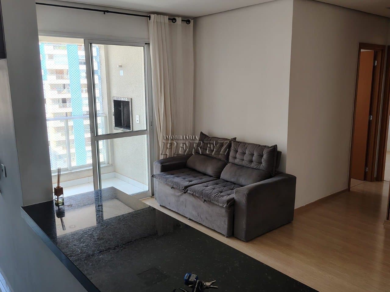 Apartamento à venda no Condomínio Max Living na região sul de Londrina - Gleba Palhano