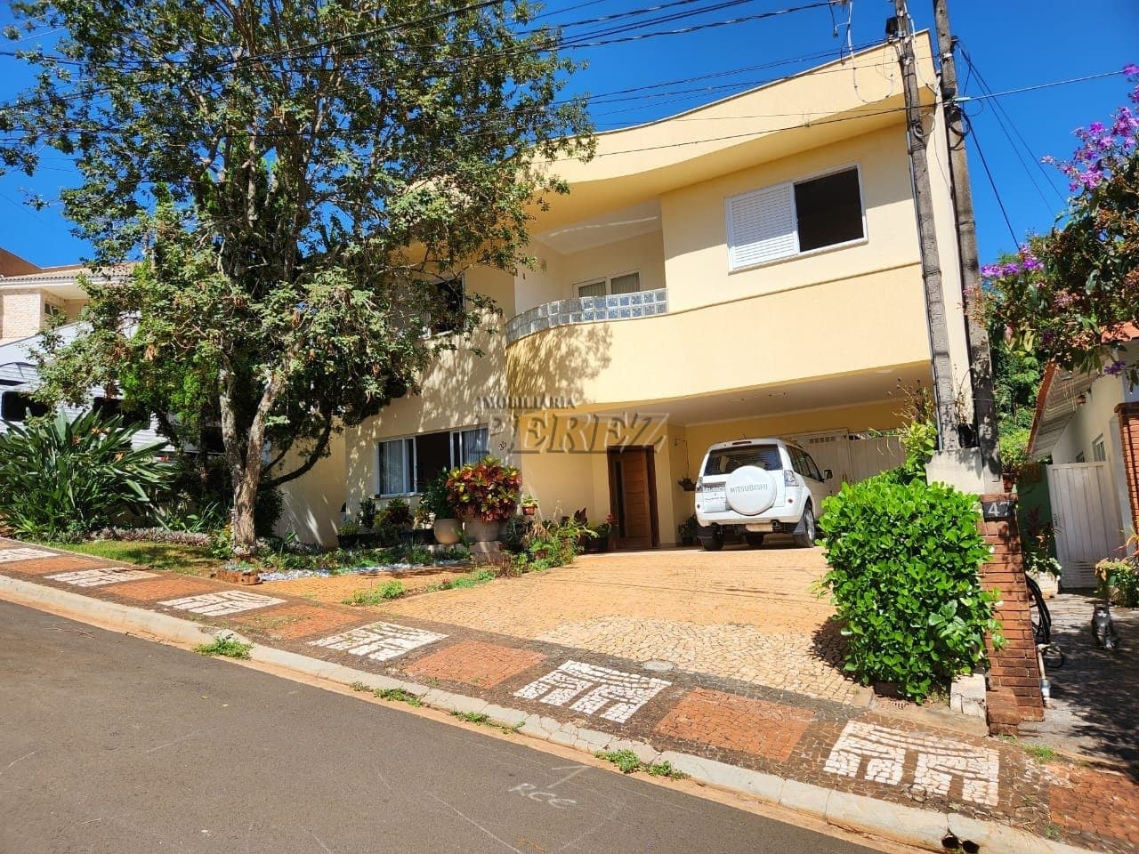 Casa à venda no Residencial Vale das Araucárias - Região sul de Londrina