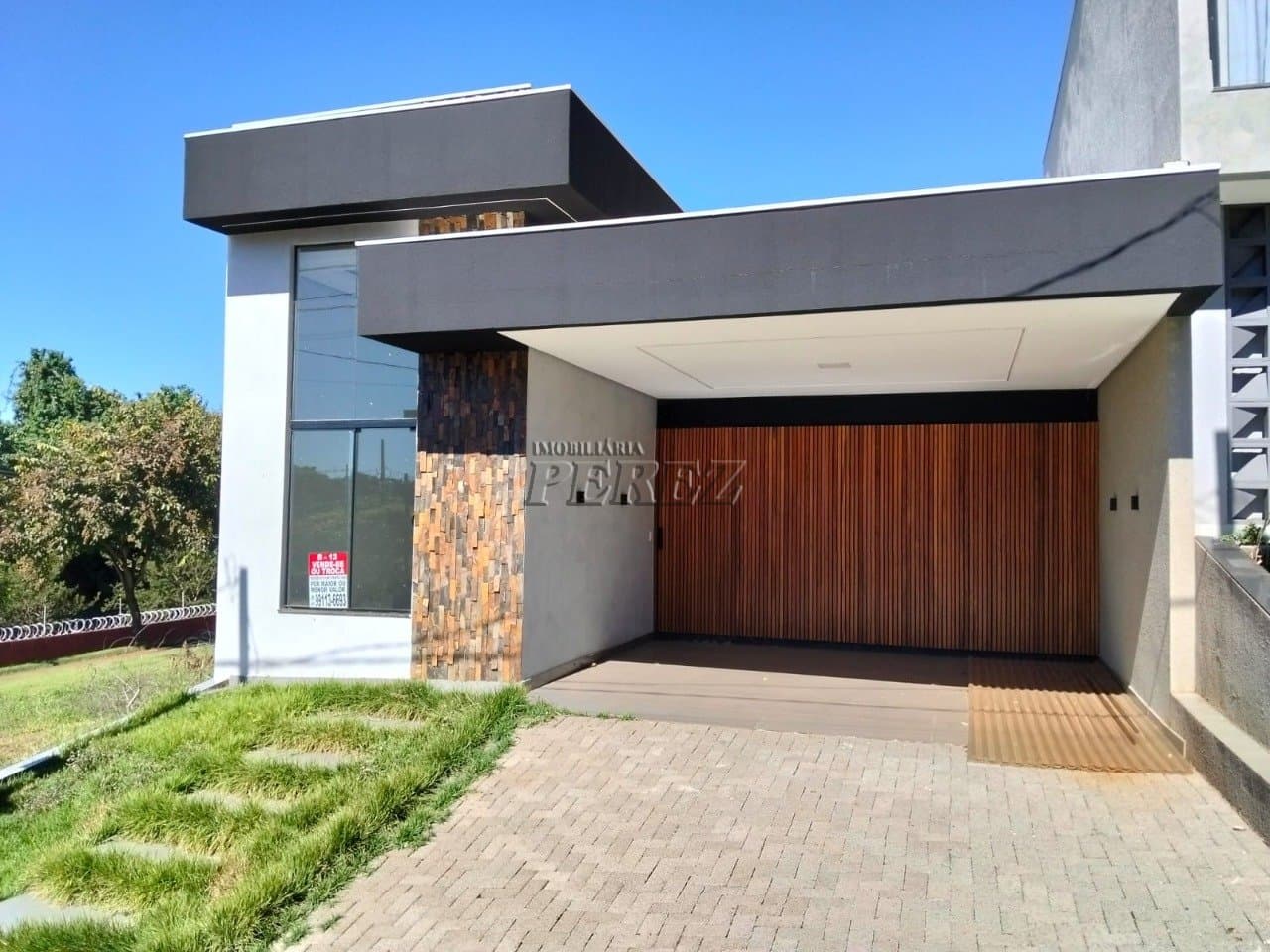 Casa à venda e locação no Condomínio Heimtal Park na região norte de Londrina