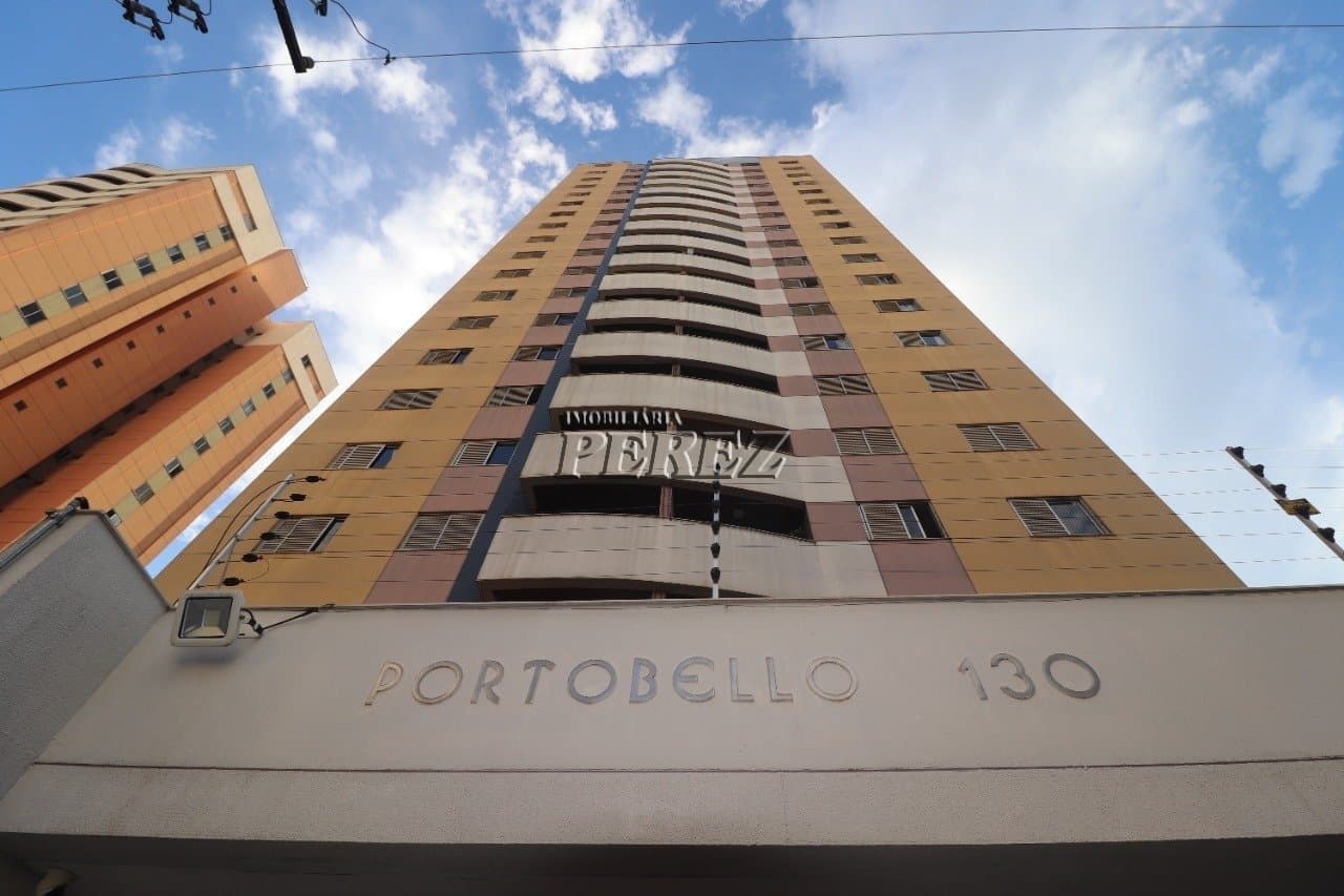 Apartamento à venda no Edifício Porto Bello na região oeste de Londrina