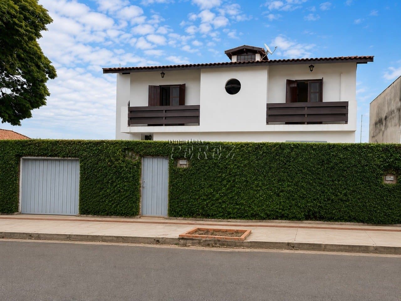 Casa à venda no Jardim Hedy - Região oeste de Londrina