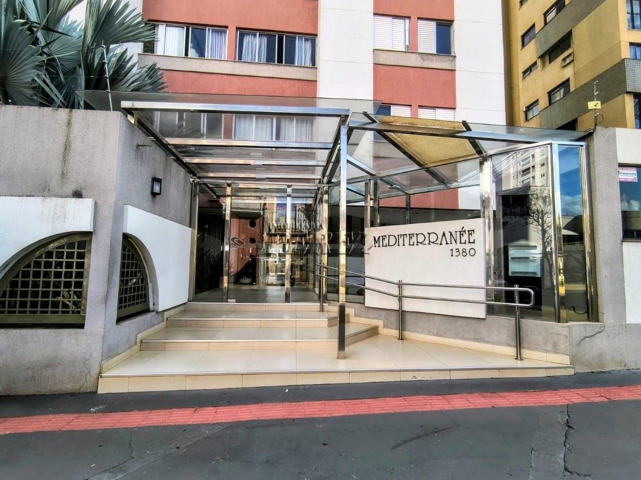 Apartamento à venda no centro de Londrina -  Edifício Mediterranée