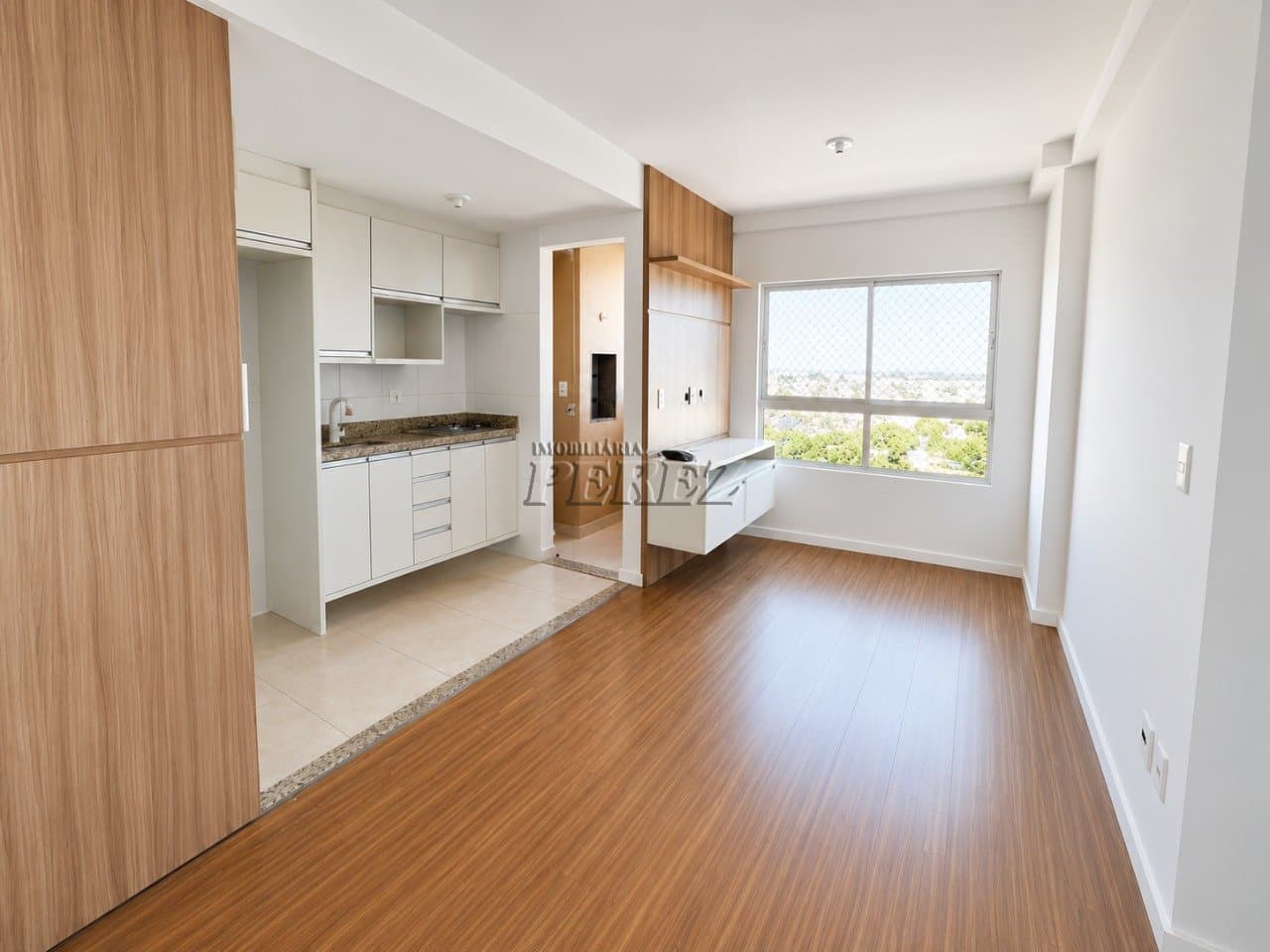 Amplo apartamento de 2 quartos no Edifício Morada Shangri-La em Londrina
