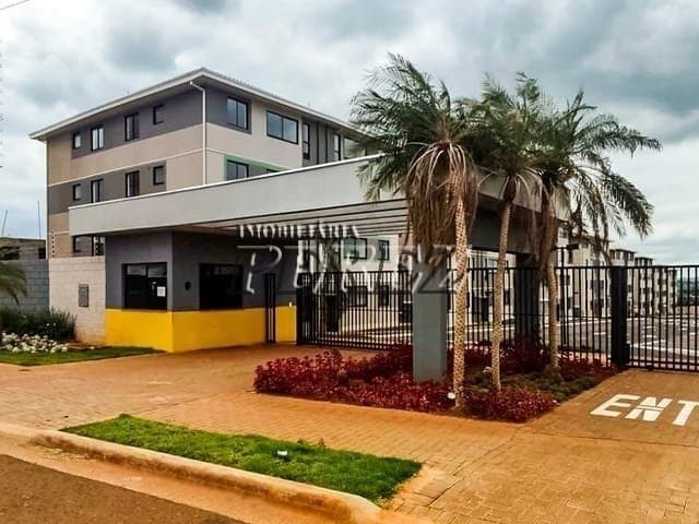 Apartamento à venda no Residencial Trancoso na região norte de Londrina