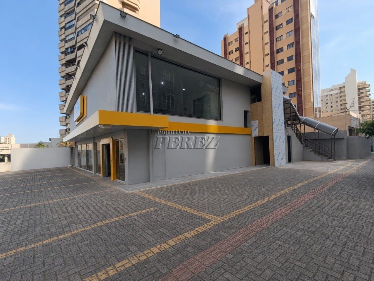Sobreloja comercial para alugar na Av. Higienópolis, centro de Londrina