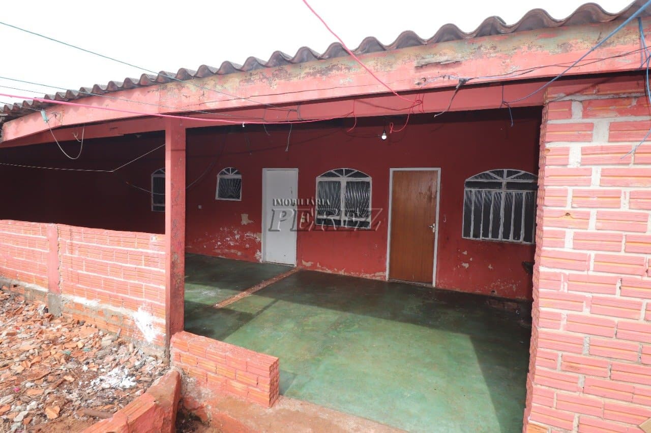 Casa à venda e locação no Jardim Ouro Branco na região sul de Londrina