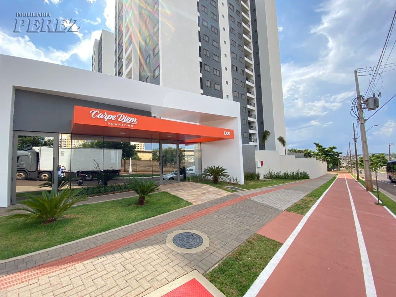Apartamento à venda no condomínio Carpe Diem região leste de Londrina