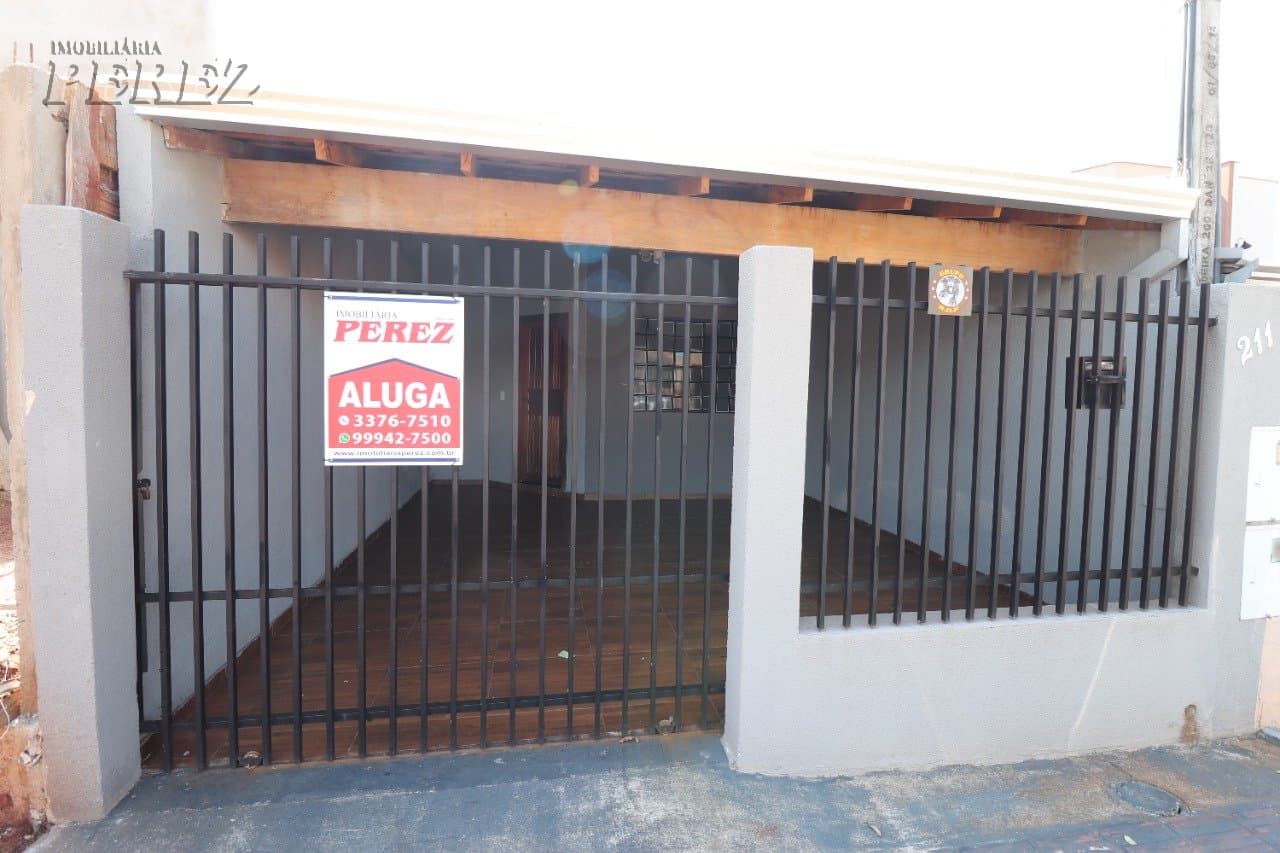 Casa à venda no Residencial Loris Sahyun, região leste de Londrina