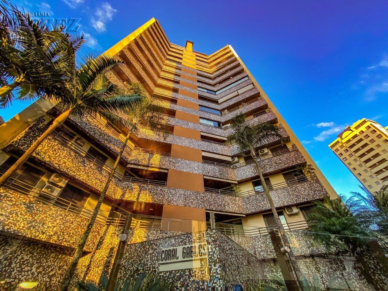 Apartamento para alugar no Edifício Coral Gables no centro de Londrina
