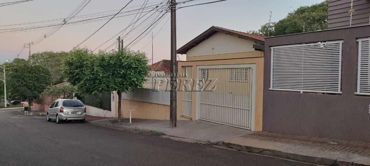 Casa à venda no Jardim Indianápolis no centro de Londrina