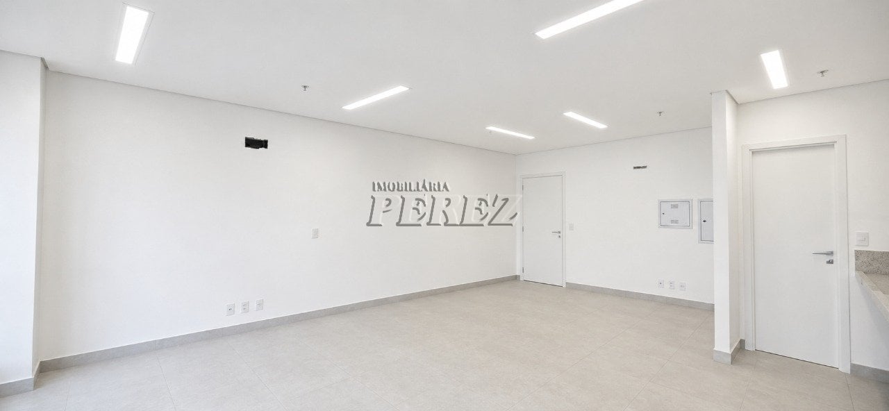Sala para alugar na Gleba Palhano no condomínio Quartier em Londrina