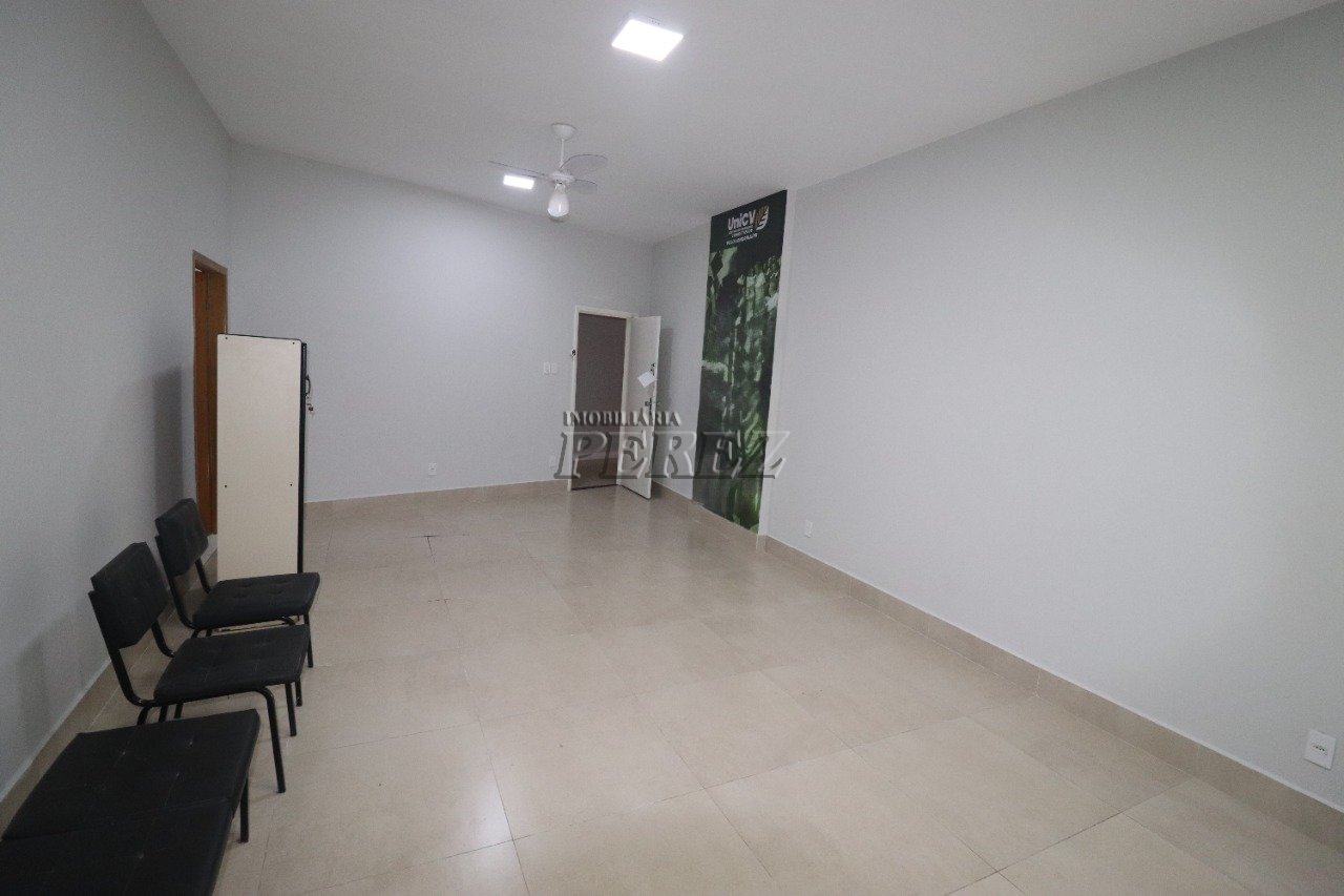 Sala comercial à venda e locação no centro de Londrina - Edifício Oscar Fuganti.
