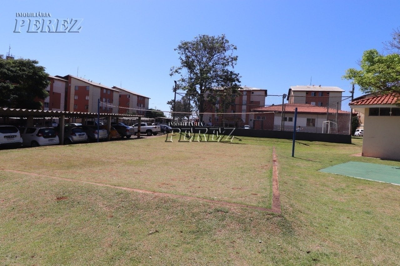 Apartamento à venda no Edifício Anselmo Vedoato na região norte de Londrina - Nova Olinda