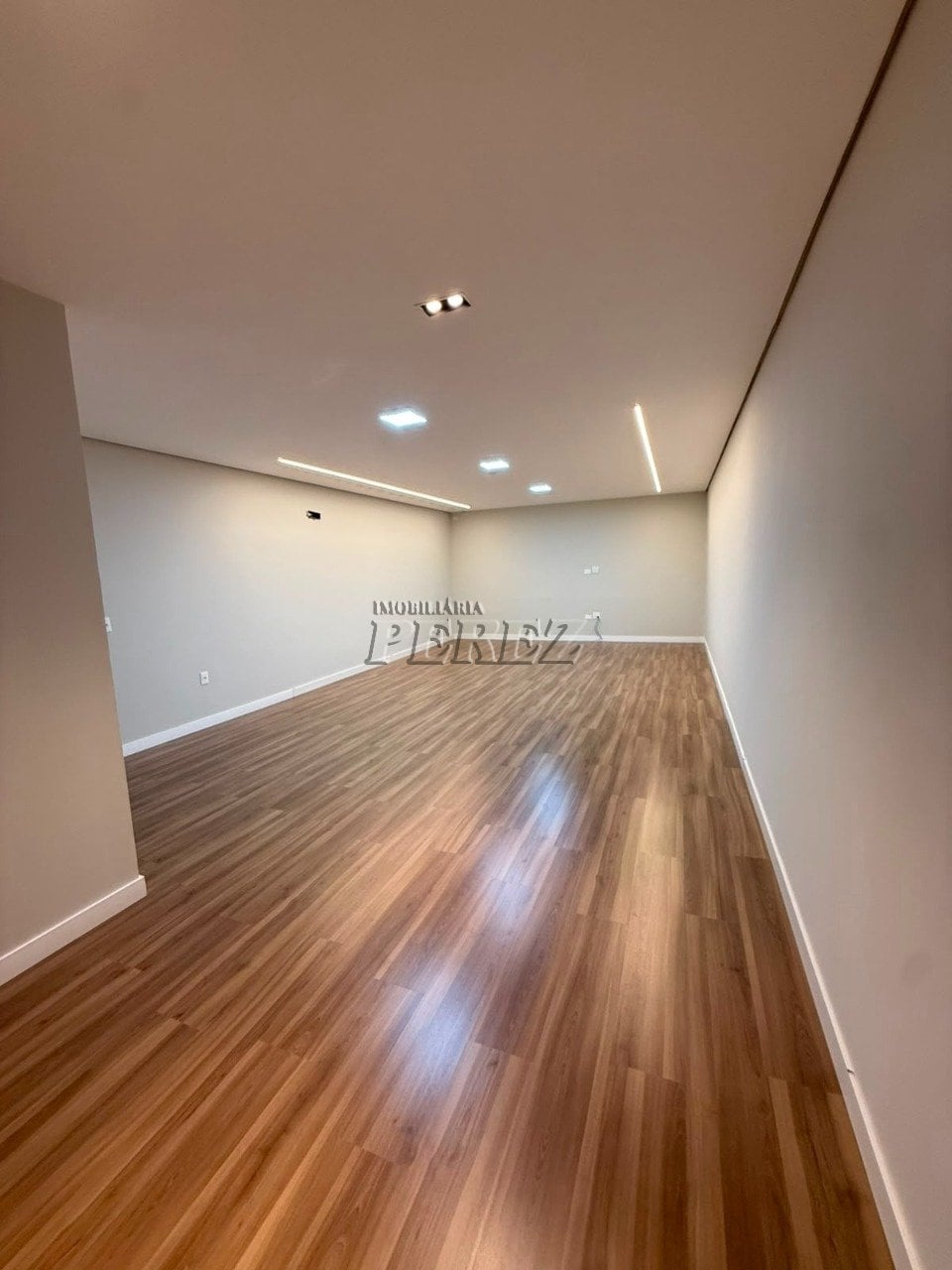 Sala comercial para alugar na Av Higienópolis, no centro de Londrina