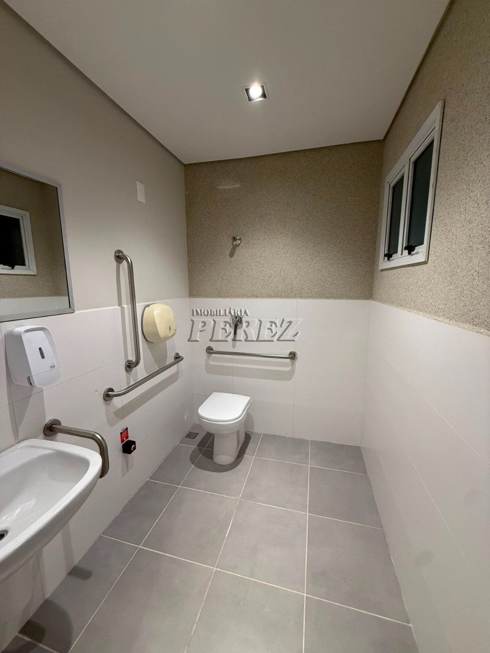 Sala comercial para alugar na Av Higienópolis, no centro de Londrina