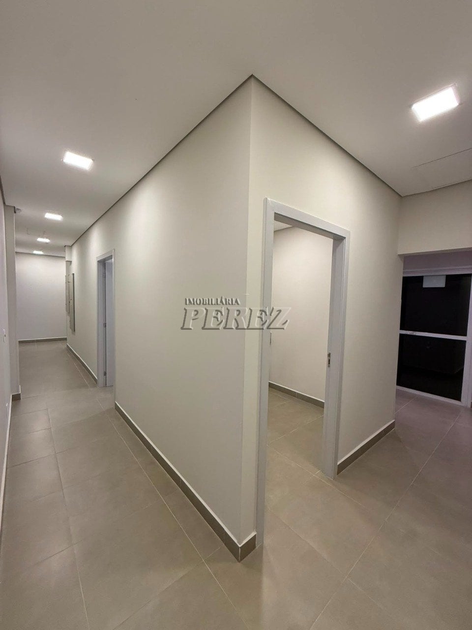 Sala comercial para alugar na Av Higienópolis, no centro de Londrina
