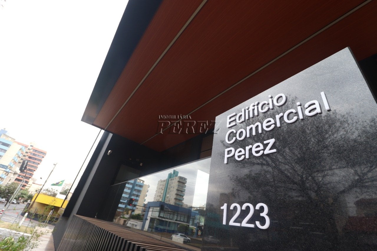Sala para alugar no Edifício Comercial Perez, em localização estratégica no centro de Londrina