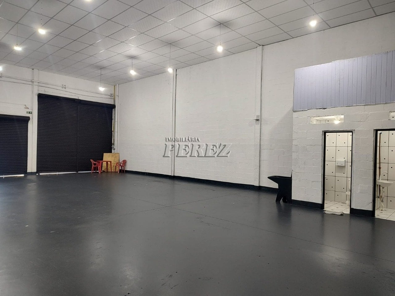 Salão comercial para alugar na Av. Saul Elkind - Região norte de Londrina