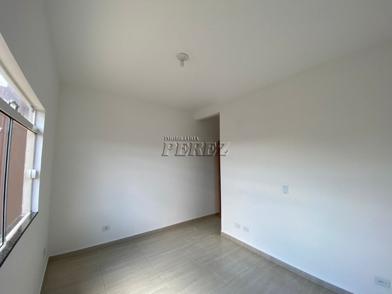 Casa para alugar na região norte em Londrina - Jardim Continental