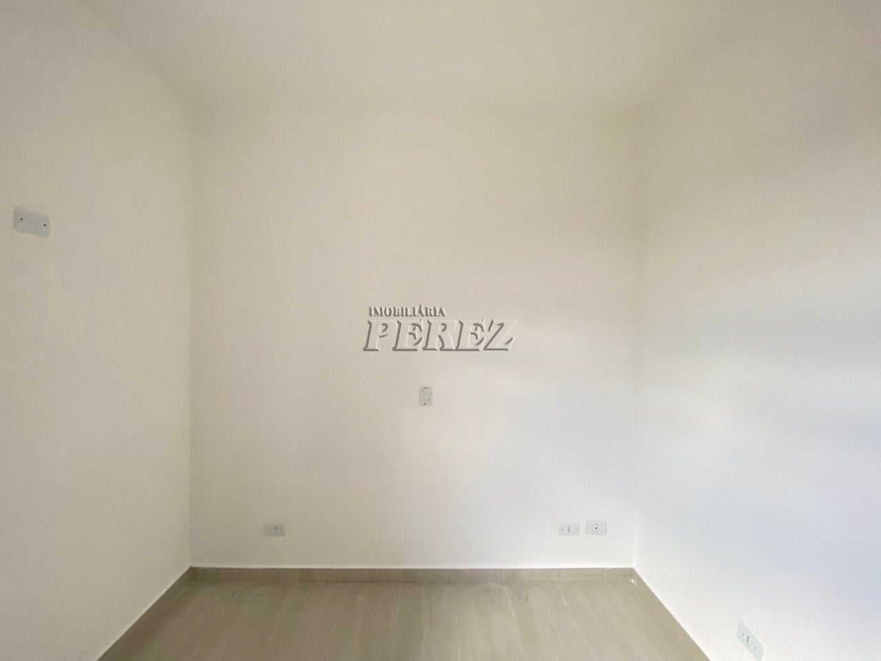 Casa para alugar na região norte em Londrina - Jardim Continental